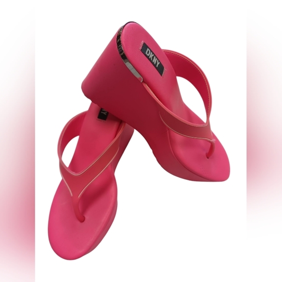 DKNY Women's Pink Wedge Sandals GUC Size 10 - Picture 2 of 8
